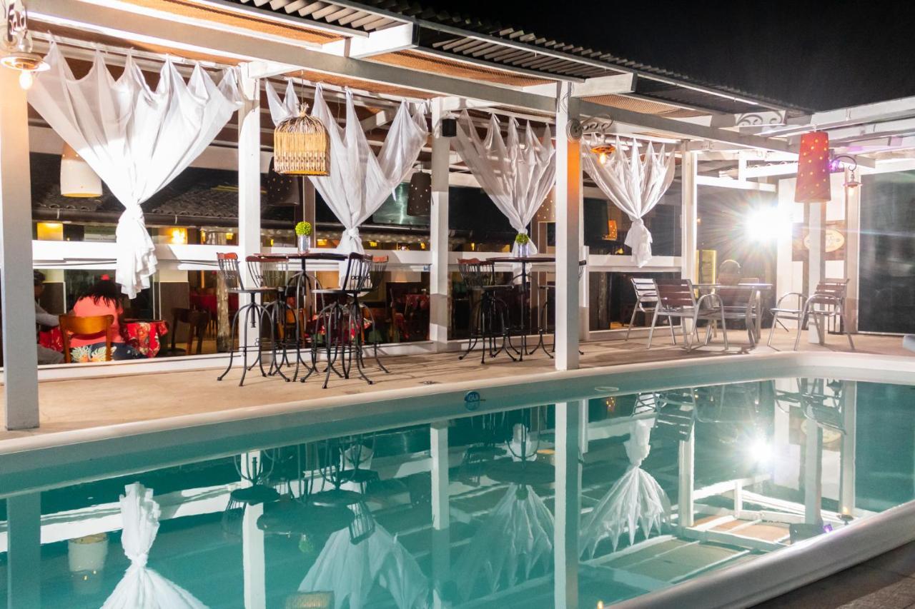 קמפוס Hotel Cravo E Canela מראה חיצוני תמונה